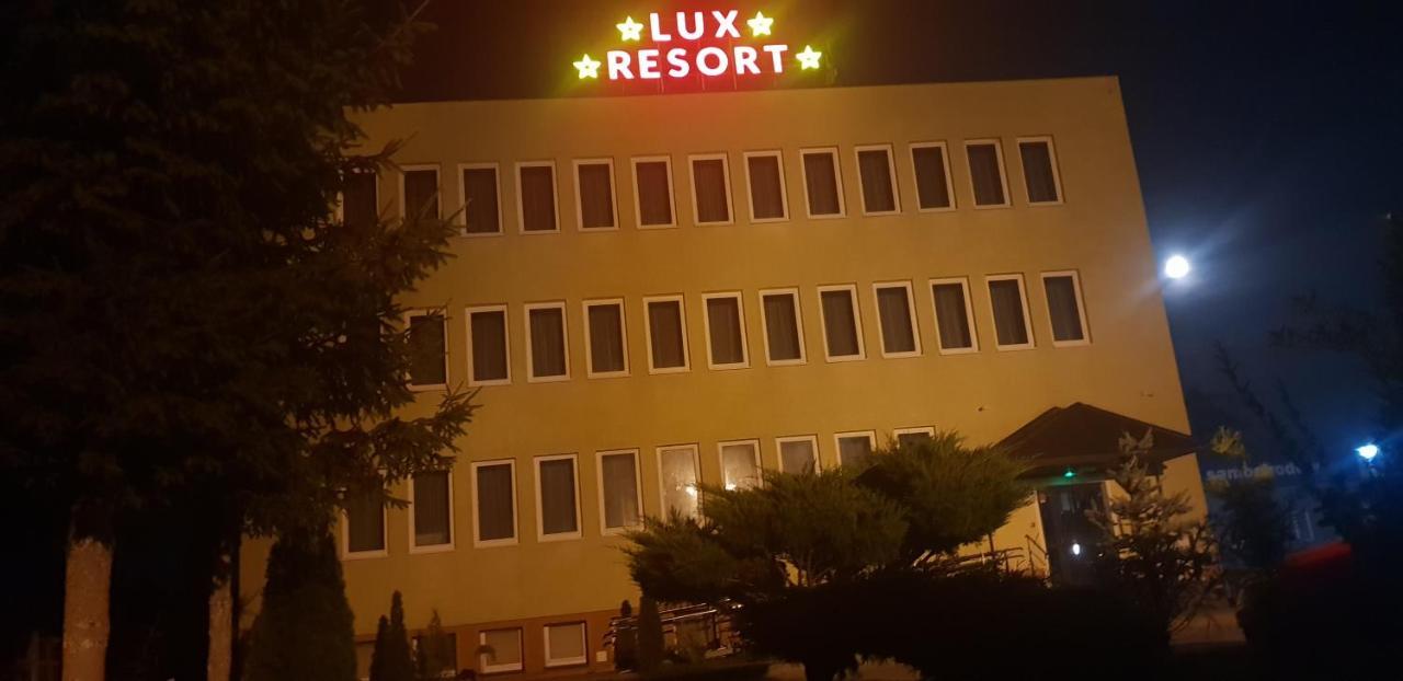 Lux Resort Kraśnik Exteriér fotografie