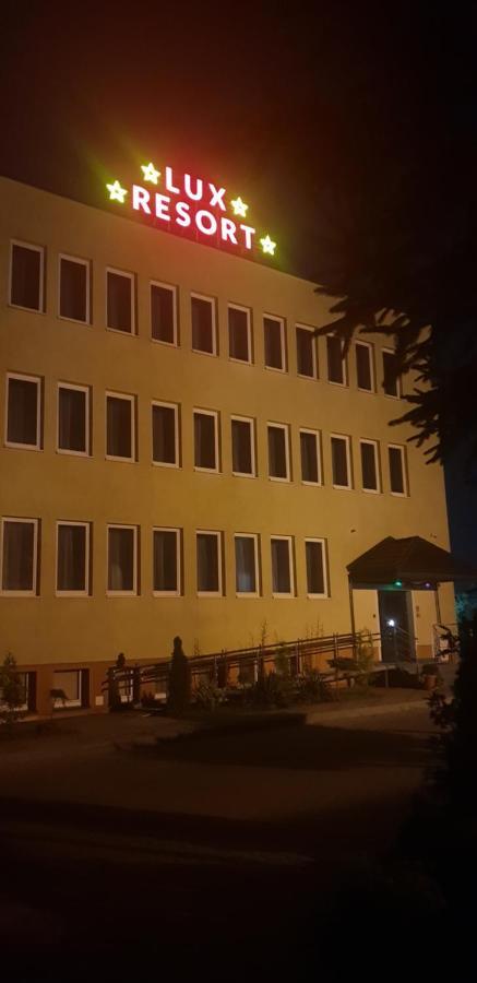 Lux Resort Kraśnik Exteriér fotografie